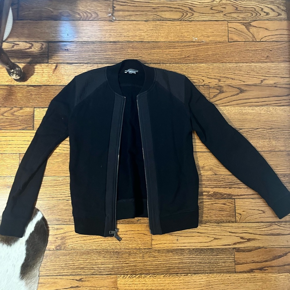 Vince lightweight cotton jacket in black - size XS